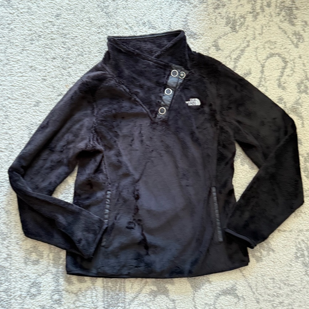 The North Face Black Fleece Pullover